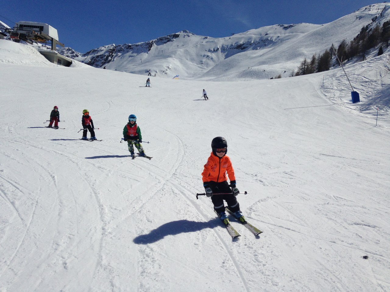 спортивные сборы по горным лыжам в аосте, курмайоре, червиния